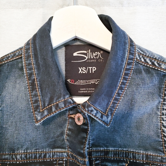 Silver brand denim vest - Picture 2 of 3